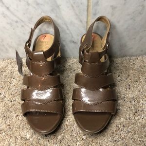 Brand New Naturalizer Heels